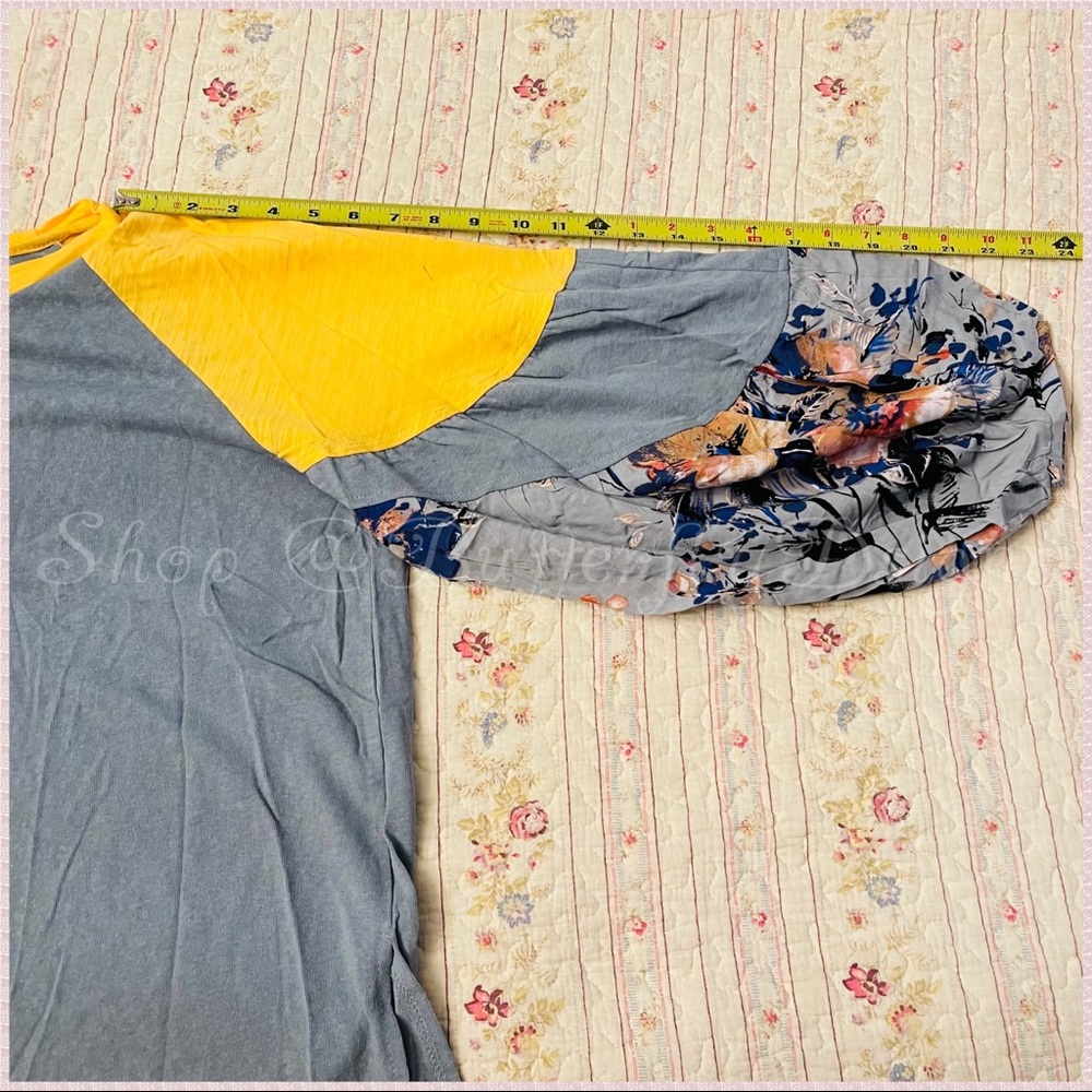 Umgee Floral Color Block Slub Knit Top - Picture 11 of 16